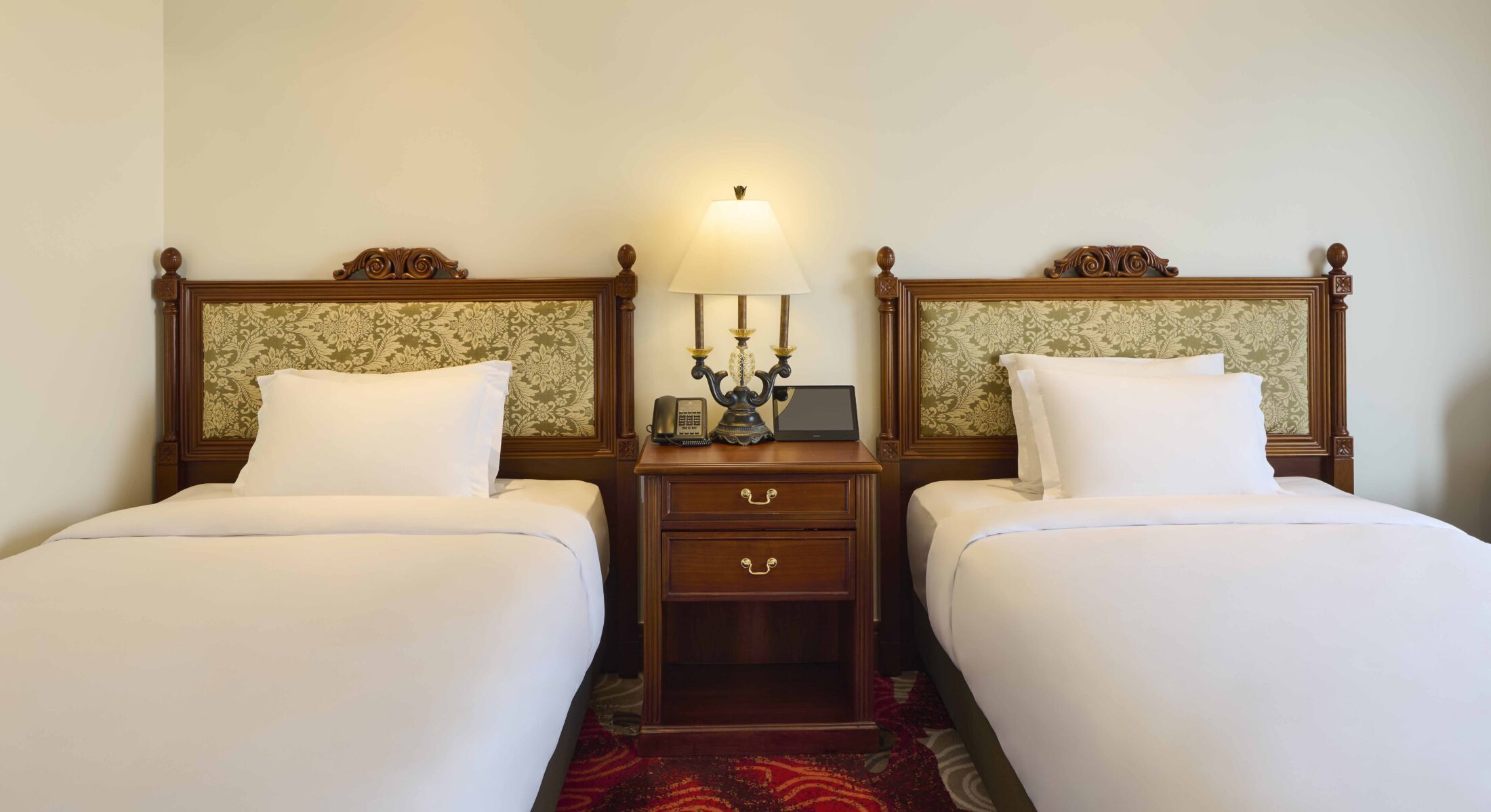 Executive room image