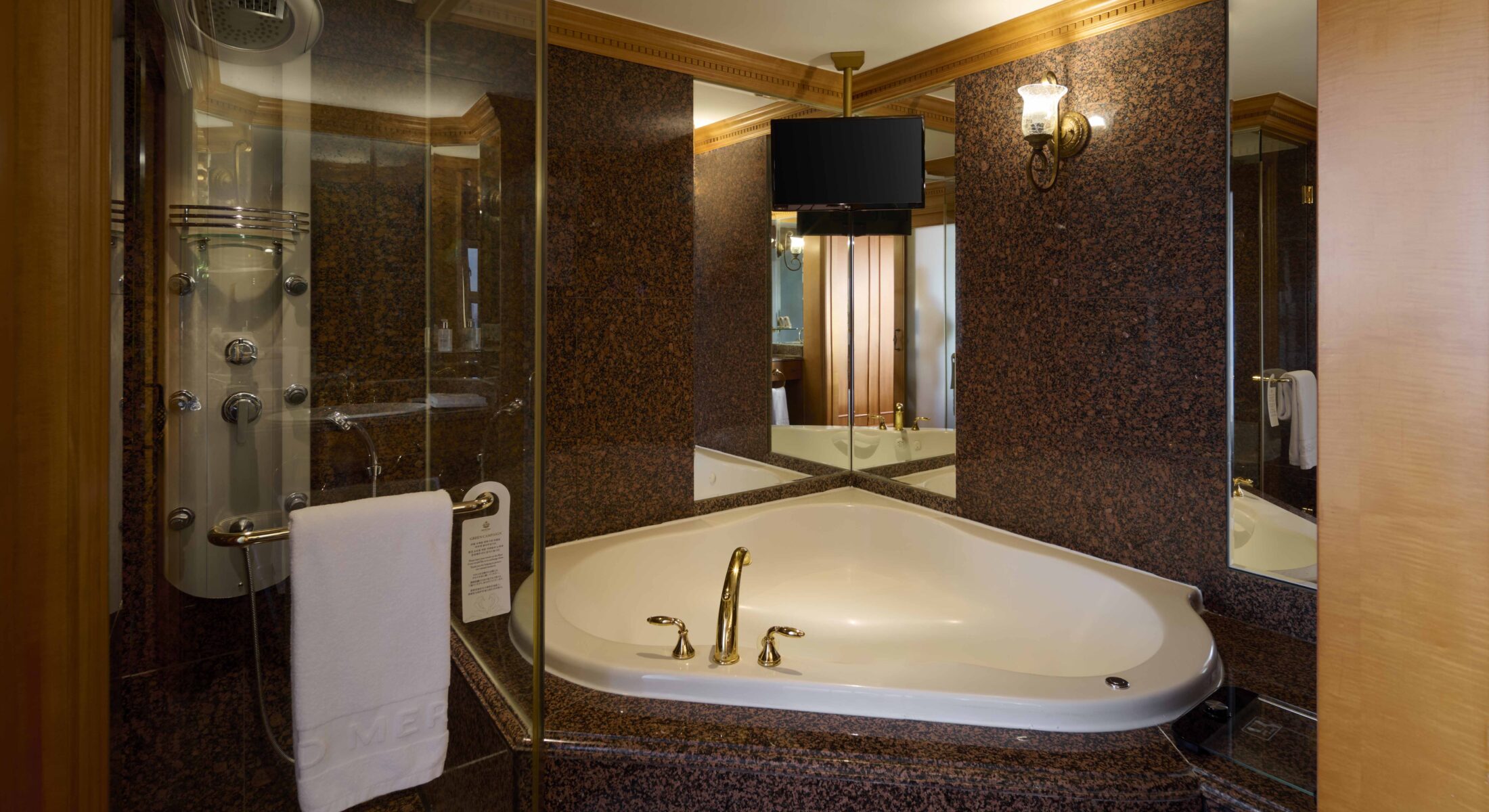 imperial suite duplex room image